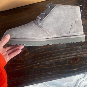 New UGG® Neumel Chukka Boot (Men)

12M, CHARCOAL SUEDE